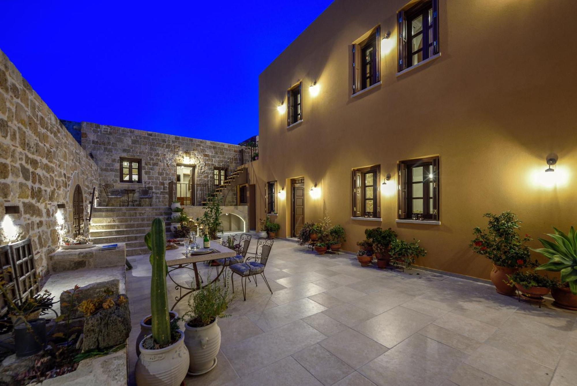 Spanish Knights Inn Rhodes City Exteriör bild