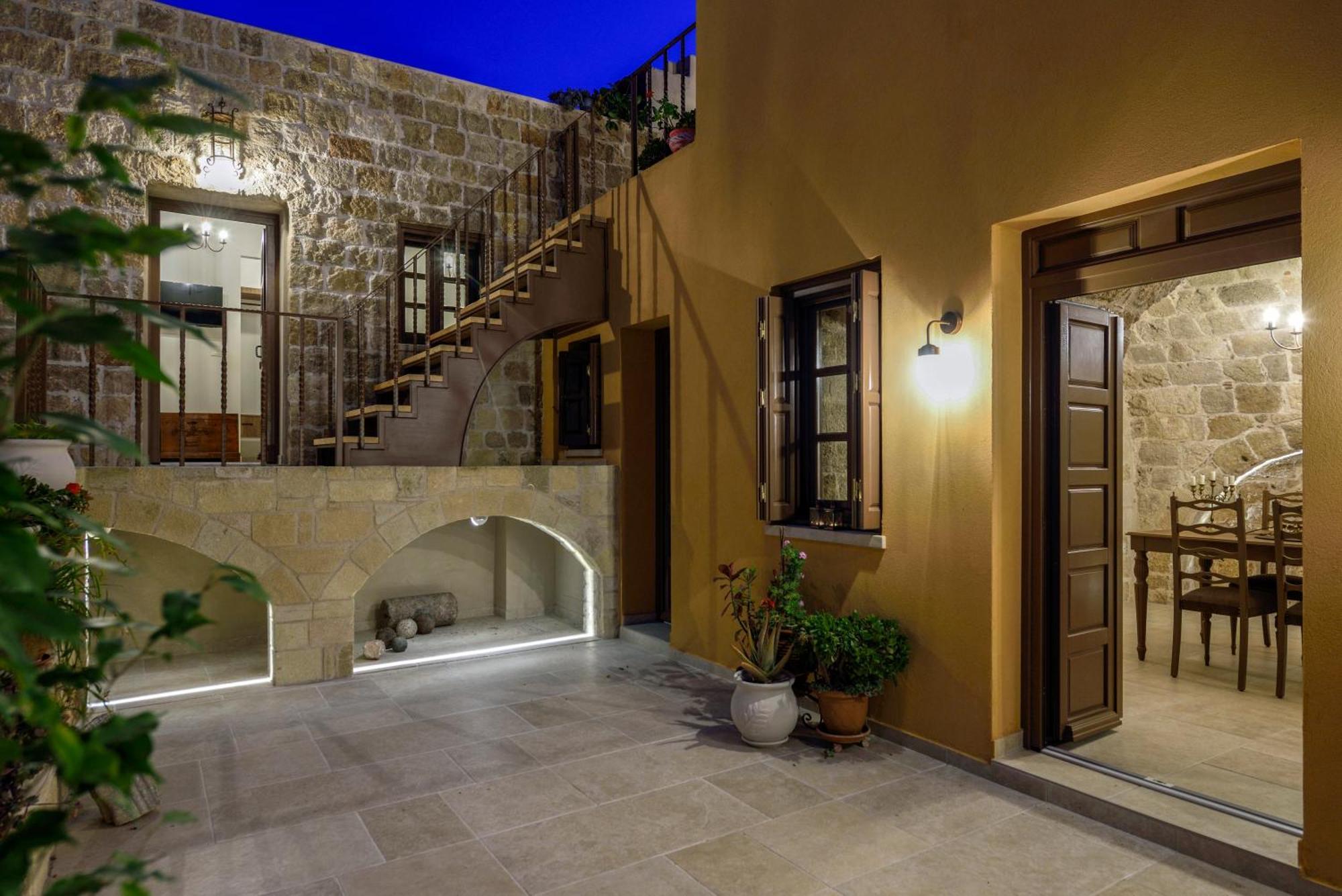 Spanish Knights Inn Rhodes City Exteriör bild