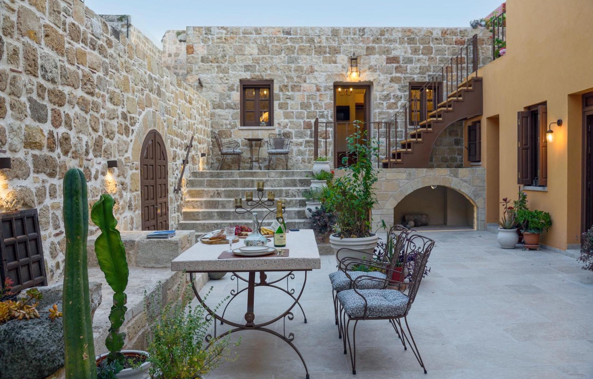 Spanish Knights Inn Rhodes City Exteriör bild