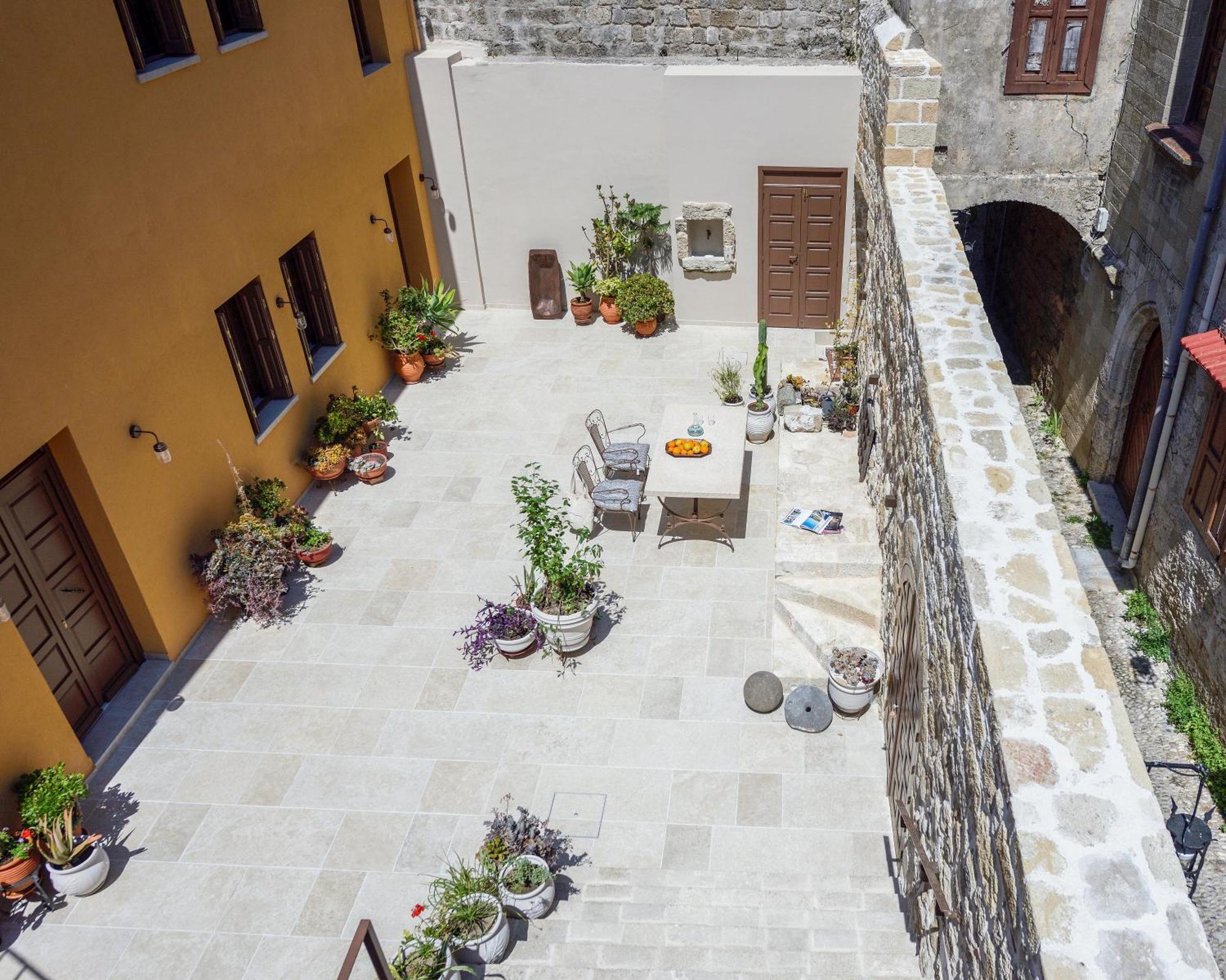 Spanish Knights Inn Rhodes City Exteriör bild