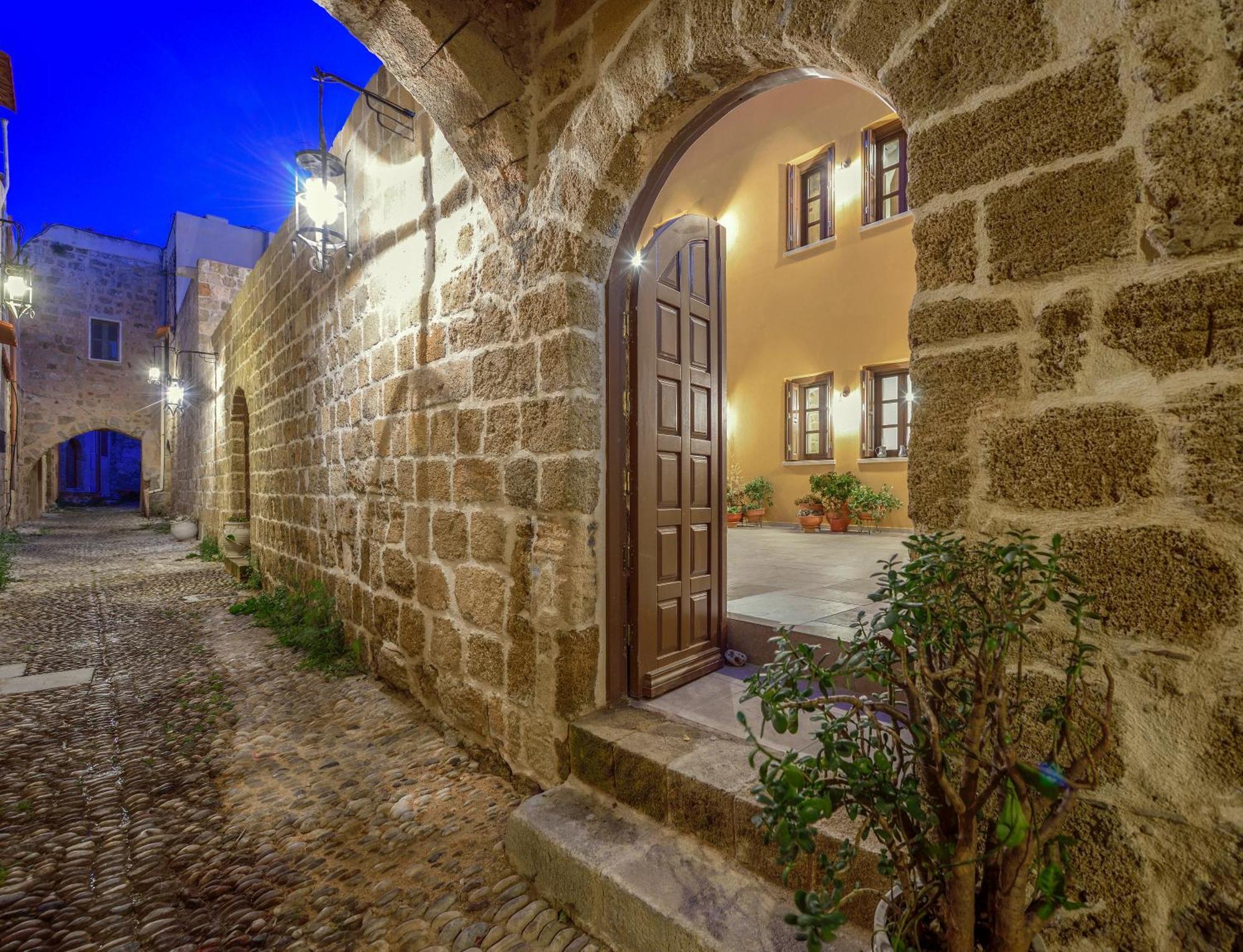 Spanish Knights Inn Rhodes City Exteriör bild